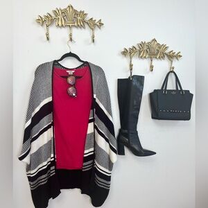 SPRING 🌺Striped open-front cardigan sweater wrap in black, white, and gray 2X